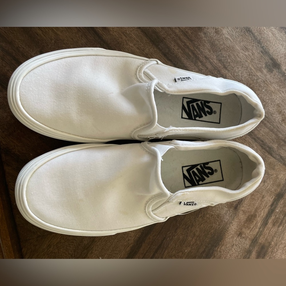 Vans classic slip on